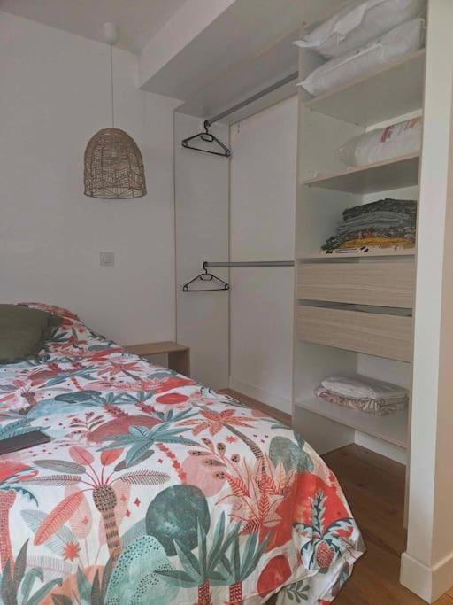 "La Tour", Logement Cosy, Au Calme Vertrieu Экстерьер фото